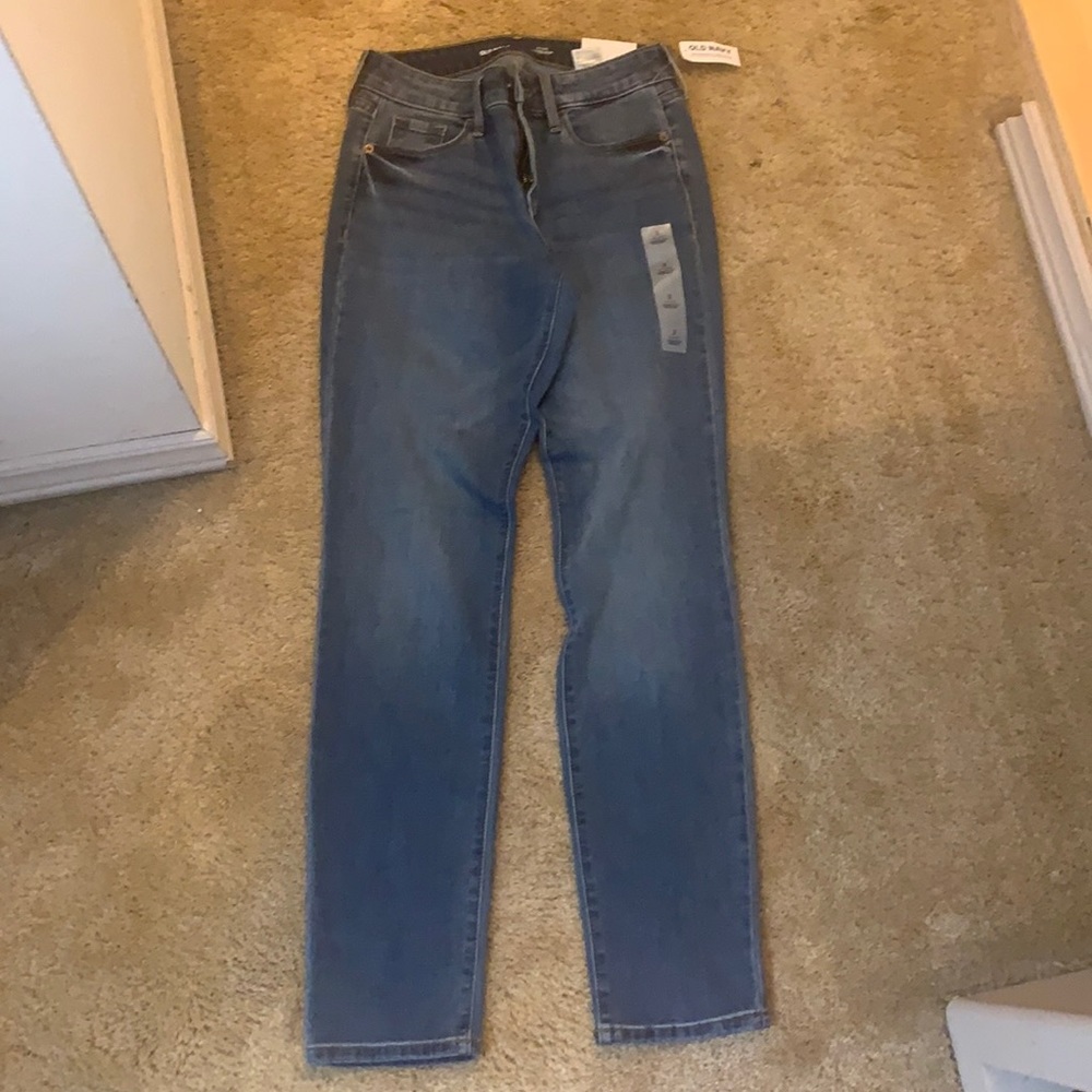 Old Navy Mid Rise Power Slim Straight Jeans